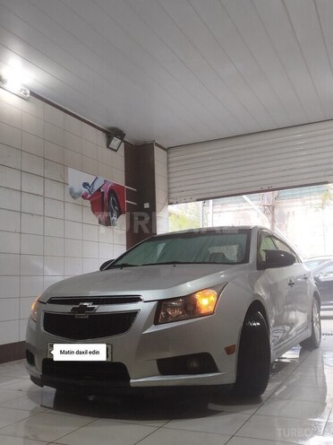 Chevrolet Cruze-2