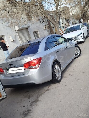 Chevrolet Cruze-3