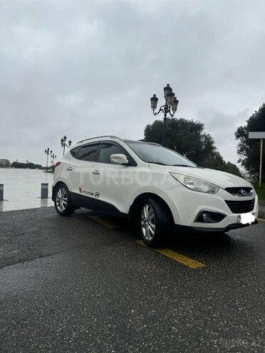 Hyundai ix35 2011, 283,400 km - 2.4 l - Bakı