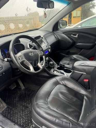 Hyundai ix35 2011, 283,400 km - 2.4 l - Bakı