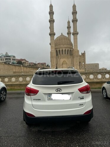 Hyundai ix35 2011, 283,400 km - 2.4 l - Bakı