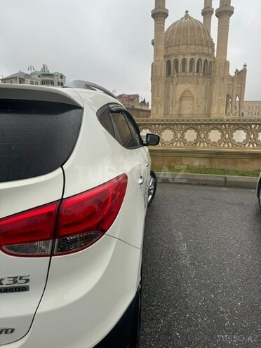 Hyundai ix35 2011, 283,400 km - 2.4 l - Bakı