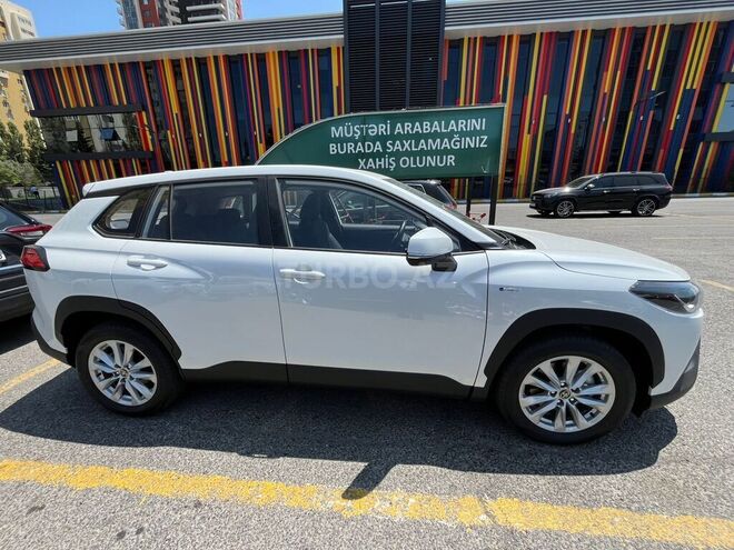 Toyota Corolla Cross 2025, 0 km - 2.0 l - Bakı