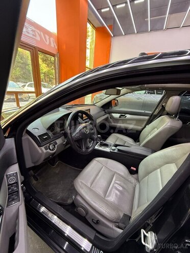 Mercedes C 300-5
