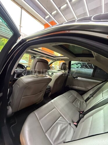Mercedes C 300-4