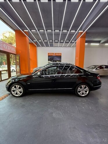 Mercedes C 300-6