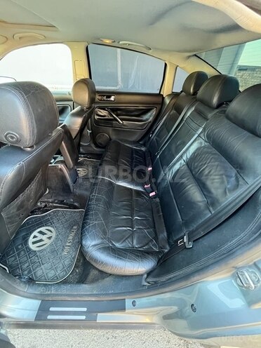 Volkswagen Passat 2002, 323,000 km - 1.8 l - Sumqayıt