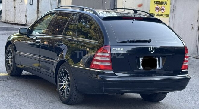 Mercedes C 240 2001, 253,655 km - 2.6 l - Bakı