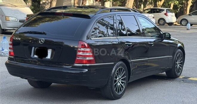 Mercedes C 240 2001, 253,655 km - 2.6 l - Bakı