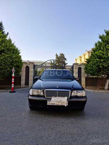 Mercedes C 220 d 2000, 274,000 km - 2.2 l - Bakı