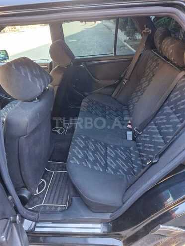 Mercedes C 220 d 2000, 274,000 km - 2.2 l - Bakı