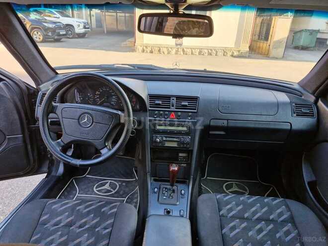 Mercedes C 220 d 2000, 274,000 km - 2.2 l - Bakı