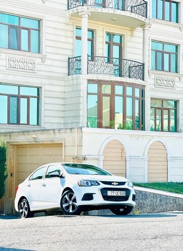 Chevrolet Aveo-7