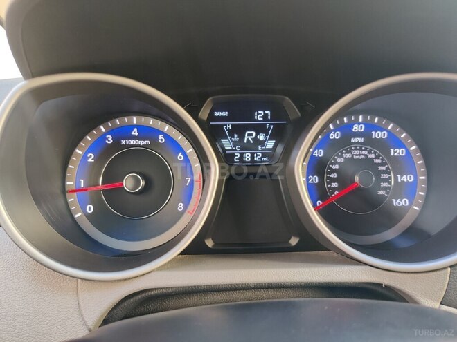 Hyundai Elantra 2015, 34,900 km - 1.8 l - Bakı