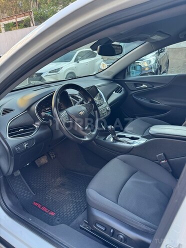 Chevrolet Malibu 2017, 130,768 km - 1.5 l - Bakı