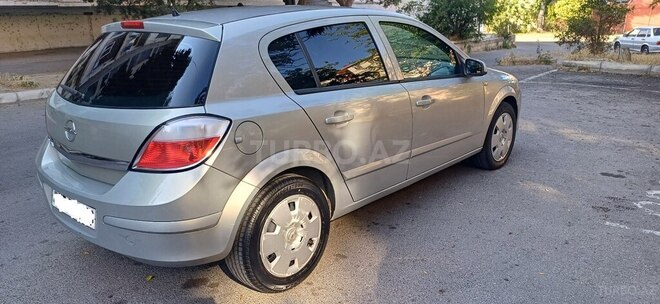 Opel Astra 2006, 198,200 km - 1.4 l - Bakı