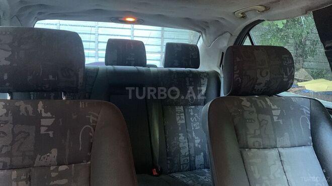 Mercedes E 280 1998, 330,000 km - 2.8 l - Mingəçevir