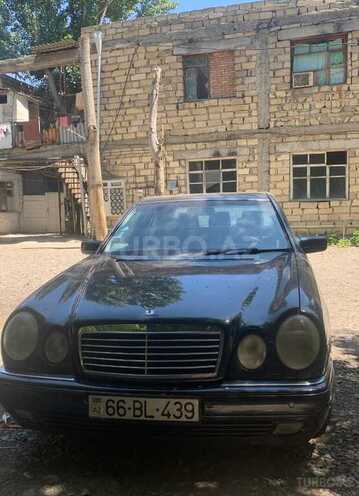 Mercedes E 280 1998, 330,000 km - 2.8 l - Mingəçevir