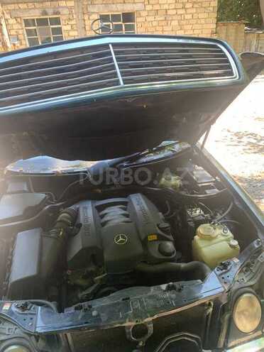 Mercedes E 280 1998, 330,000 km - 2.8 l - Mingəçevir
