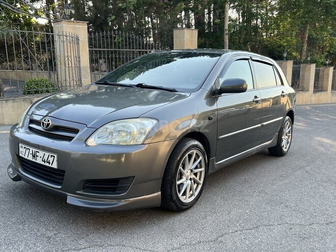 Toyota Corolla 2006, 169,000 km - 1.4 l - Bakı