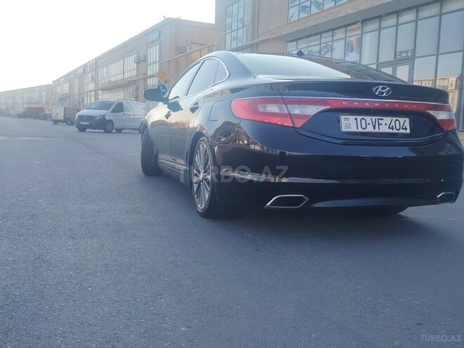 Hyundai Grandeur 2015, 230,000 km - 3.0 л - Bakı