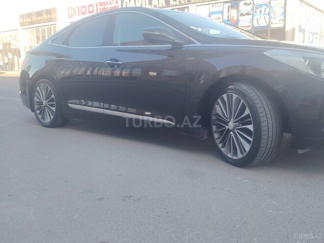 Hyundai Grandeur 2015, 230,000 km - 3.0 л - Bakı