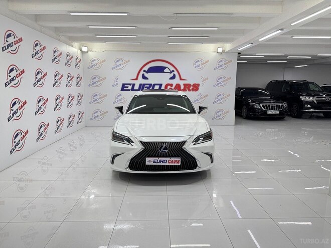 Lexus ES 300h-9