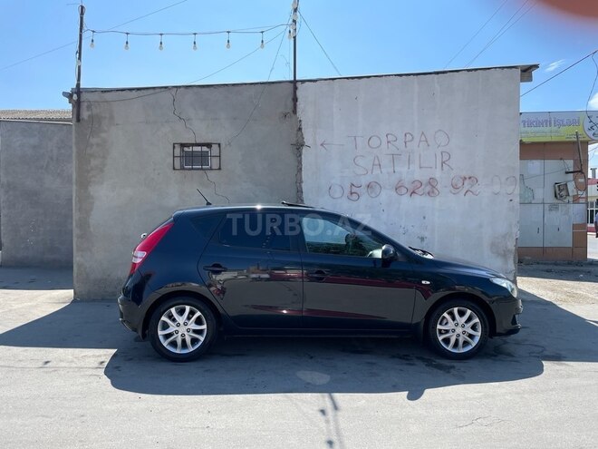 Hyundai i30 2009, 175,000 km - 1.6 л - Sumqayıt