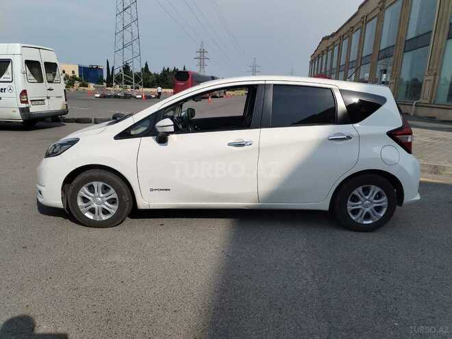 Nissan Note-3