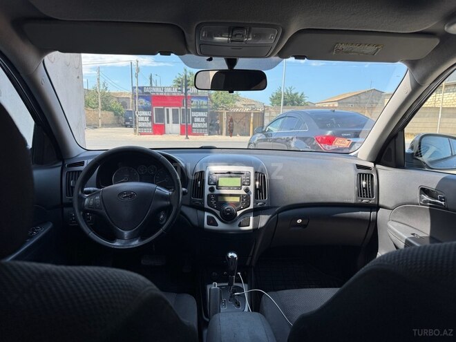 Hyundai i30 2009, 175,000 km - 1.6 л - Sumqayıt