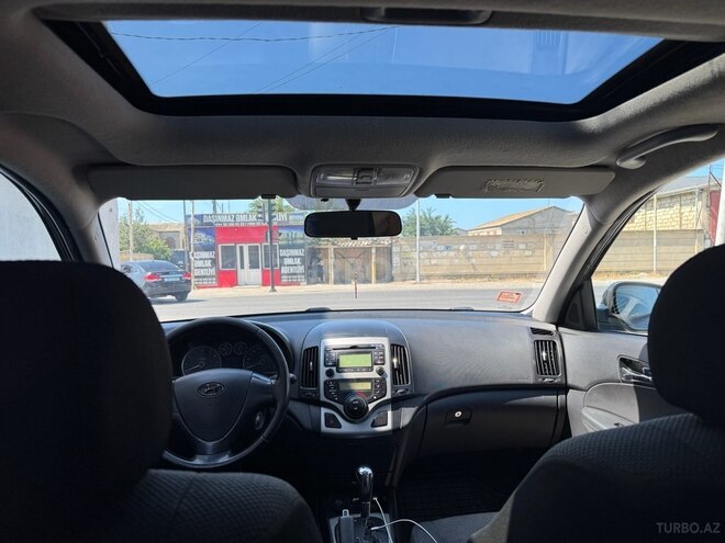 Hyundai i30 2009, 175,000 km - 1.6 л - Sumqayıt