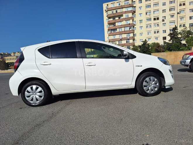 Toyota Aqua 2016, 126,000 km - 1.5 l - Bakı