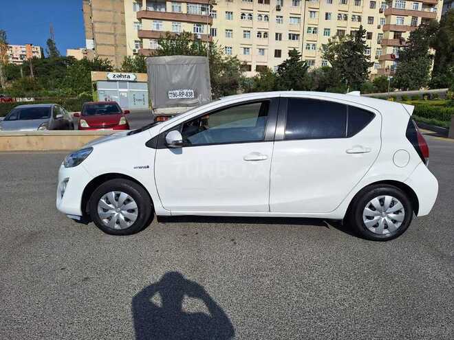 Toyota Aqua 2016, 126,000 km - 1.5 l - Bakı