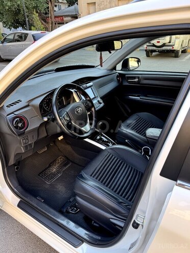 Toyota Corolla Fielder 2016, 136,000 km - 1.5 l - Bakı