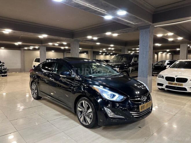 Hyundai Elantra-2