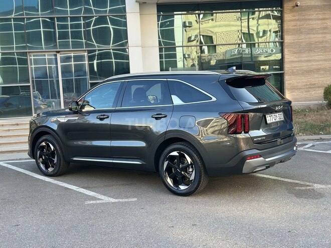 Kia Sorento-3