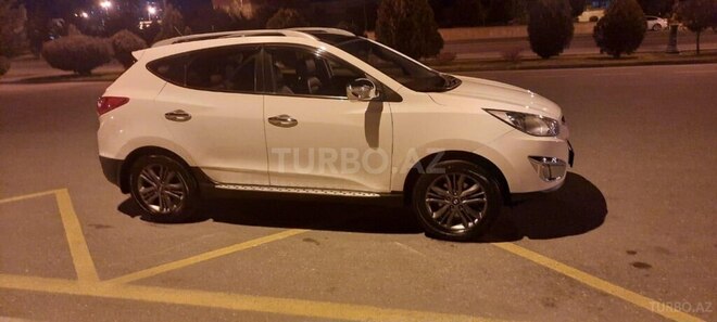 Hyundai ix35 2013, 123,000 km - 2.0 l - Bakı