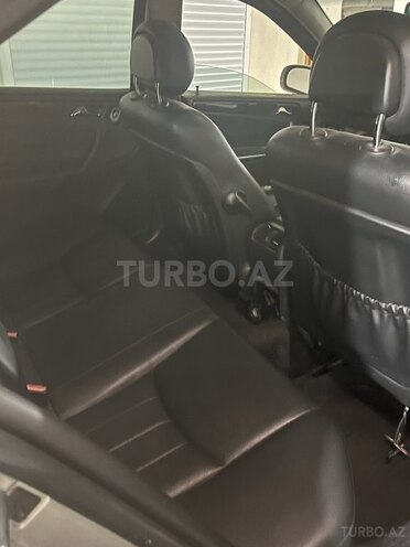 Mercedes C 240 2004, 250,000 km - 2.6 л - Bakı
