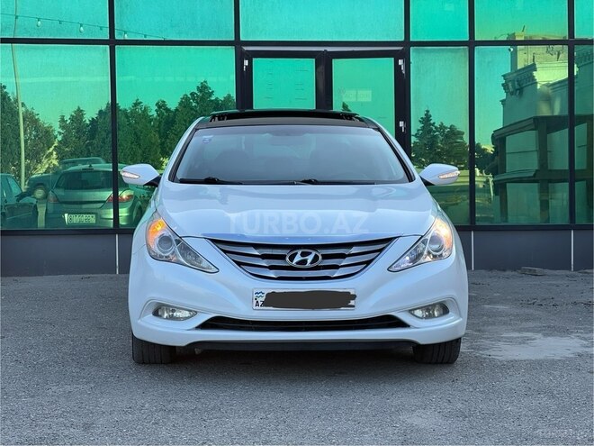 Hyundai Sonata-2