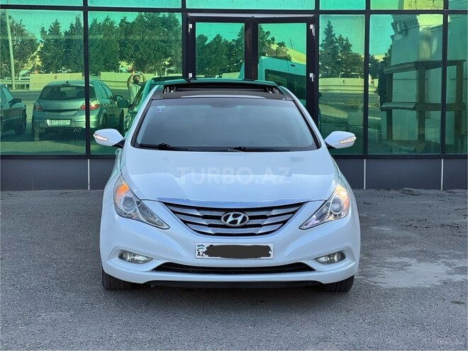 Hyundai Sonata-5