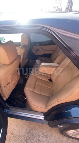 Mercedes E 260 1990, 292,000 km - 2.6 l - Bakı