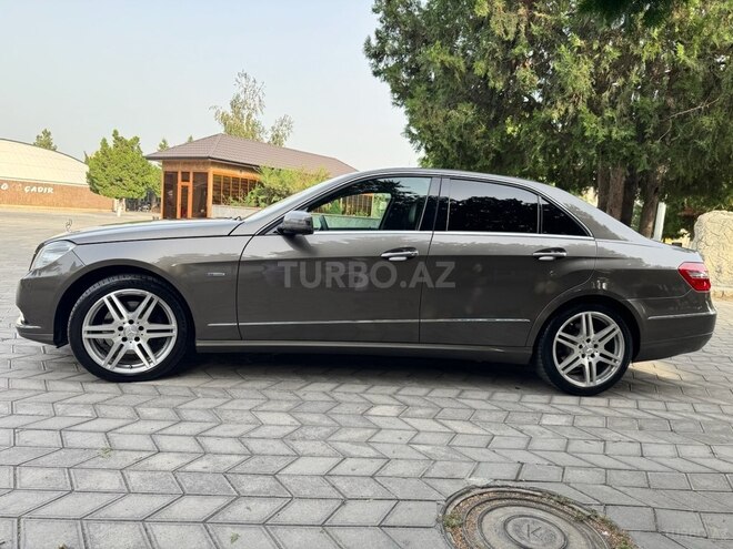 Mercedes E 250 2009, 280,000 km - 2.2 l - Xaçmaz