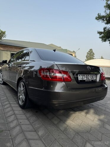 Mercedes E 250 2009, 280,000 km - 2.2 l - Xaçmaz