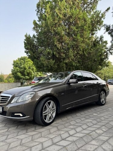 Mercedes E 250 2009, 280,000 km - 2.2 l - Xaçmaz