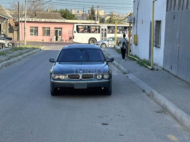 BMW 745 2003, 278,000 km - 4.4 л - Bakı