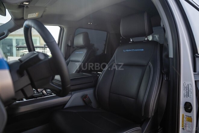Ford F-150-15