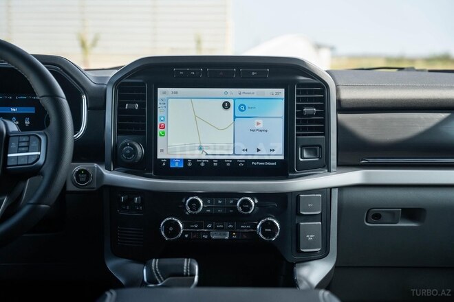 Ford F-150-17