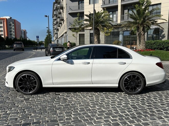 Mercedes E 250 2017, 181,000 km - 2.0 l - Bakı