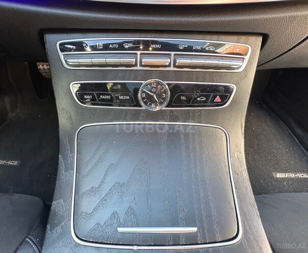 Mercedes E 250 2017, 181,000 km - 2.0 l - Bakı