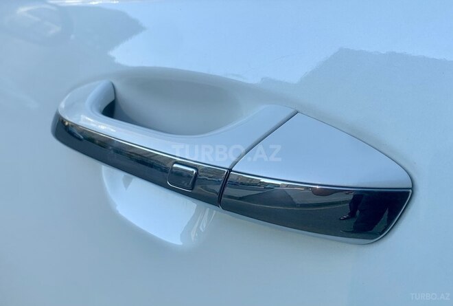 Kia K5-19